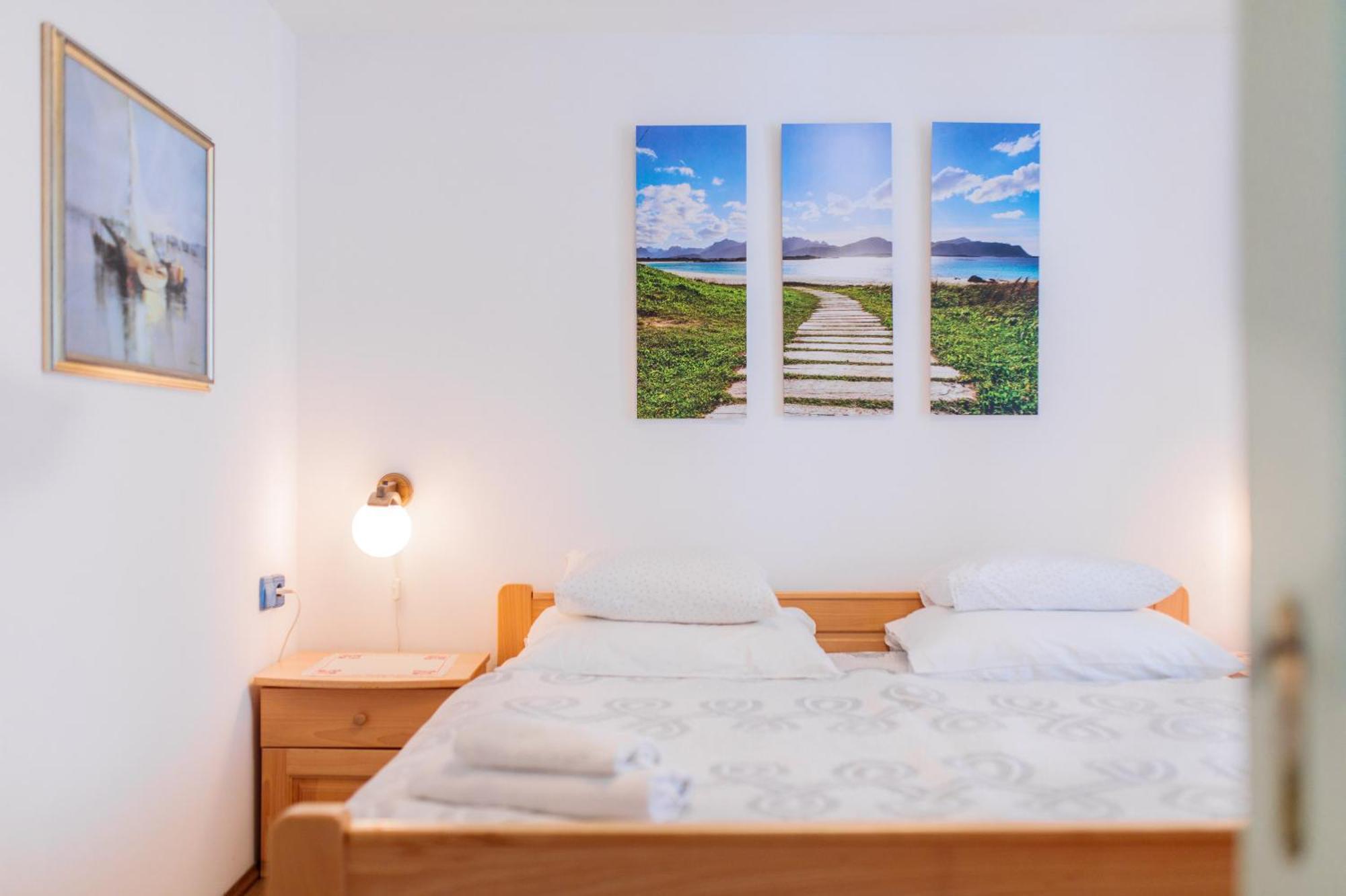 Apartment Villa Marija, Pinezici 크르크 외부 사진