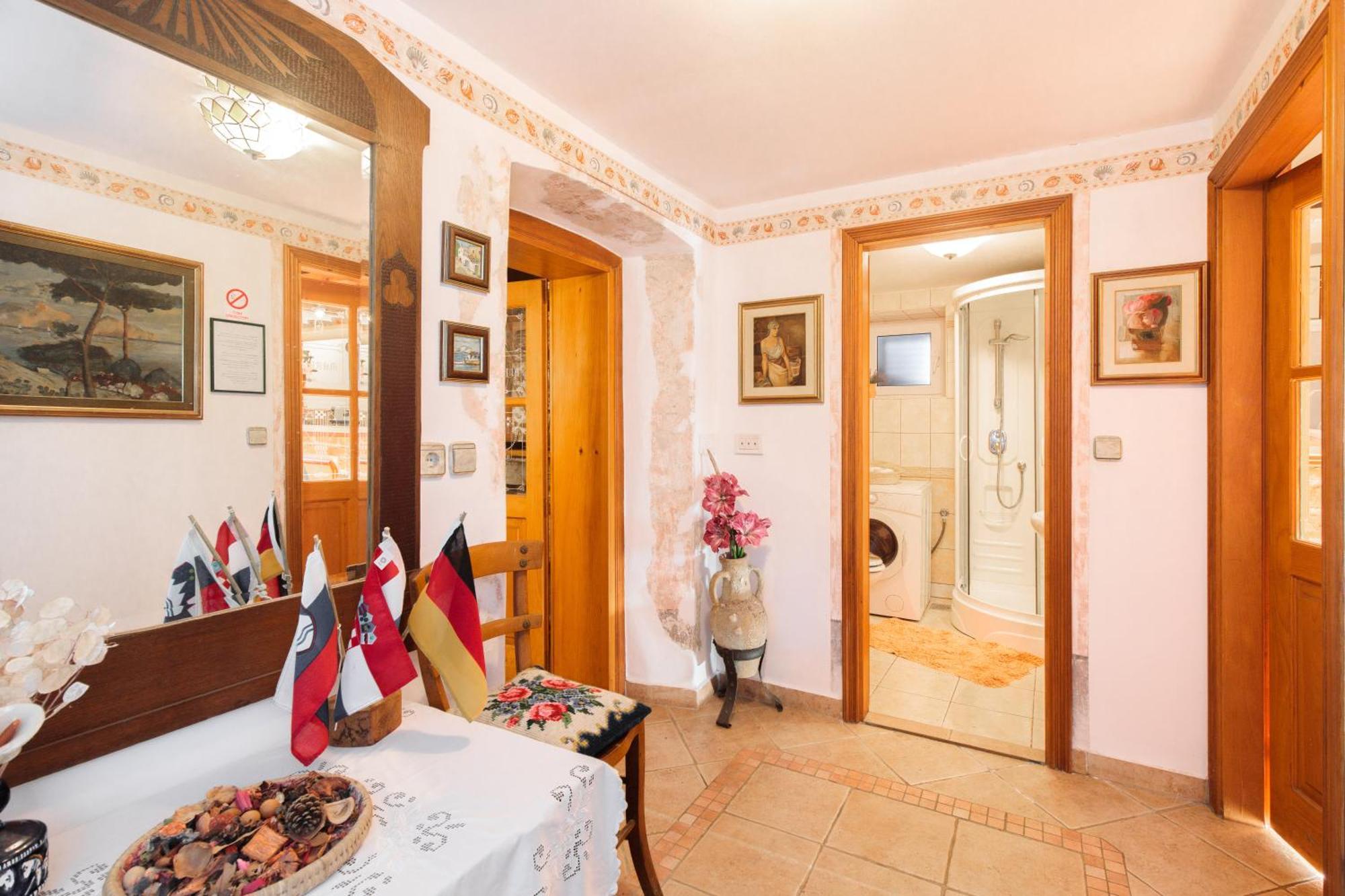 Apartment Villa Marija, Pinezici 크르크 외부 사진